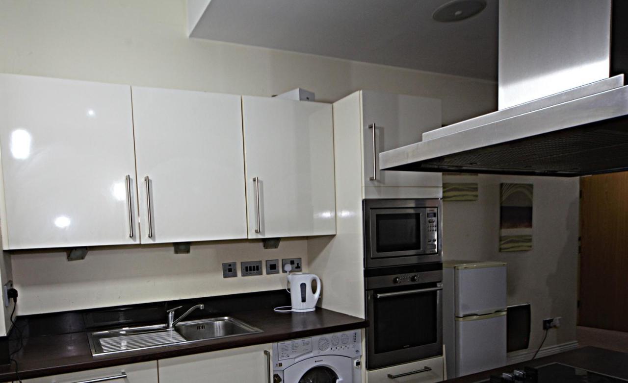 Premier Apartments แบรดฟอร์ด ภายนอก รูปภาพ